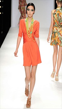 Daul at Issa Spring/Summer 2010