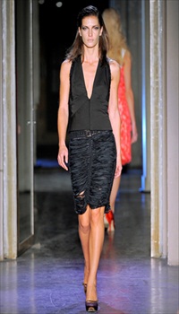 Diana D at Rue du Mail Spring/Summer 2011