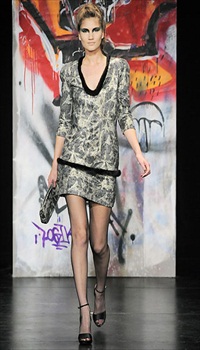 Heidi V at Douglas Hannant Fall/Winter 2010
