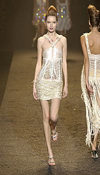 Julia E at John Richmond Spring/Summer 2006