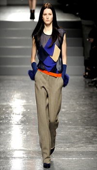 Katlin at Aquascutum Fall/Winter 2011