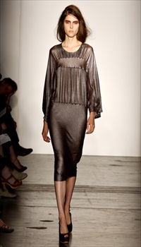 Kel at A Detacher Spring/Summer 2011