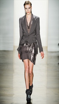 Madelen at Ohne Titel Fall/Winter 2011
