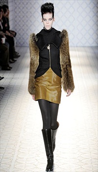 Meghan at Pollini Fall/Winter 2009