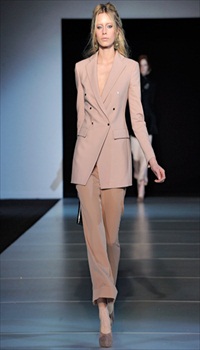 Milana at Giorgio Armani Fall/Winter 2011