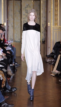 Saara at Anne-Valerie Hash Fall/Winter 2012