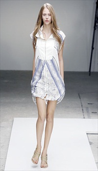 Sasha G at Topshop Unique Spring/Summer 2008