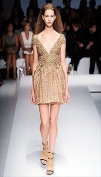 Sharon K at Gianfranco Ferre Spring/Summer 2010 border=