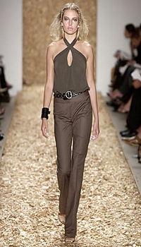 Bridget at Anne Klein Spring/Summer 2004