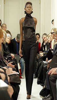 Caroline B at Akris Fall/Winter 2004