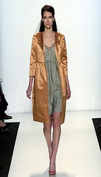 Lucy at Jeffrey Chow Fall/Winter 2004