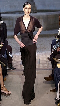 Marina Dias at Cher Michel Klein Fall/Winter 2004